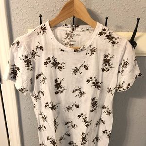 LUCKY BRAND Floral tshirt Size M